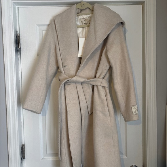 Aritzia Wilfred EMILIE COAT - Picture 1 of 1